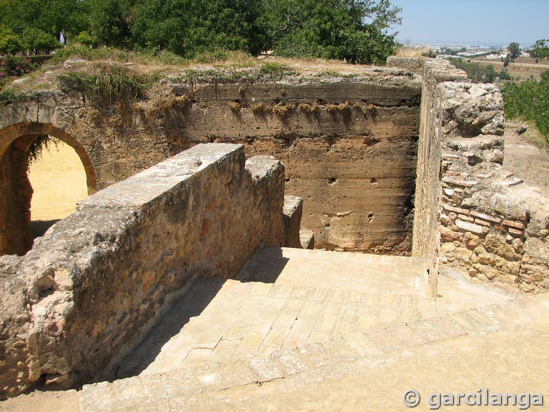 Muralla urbana de Alcalá de Guadaíra