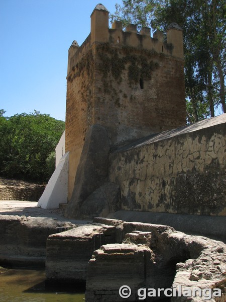 Molino fortificado El Algarrobo