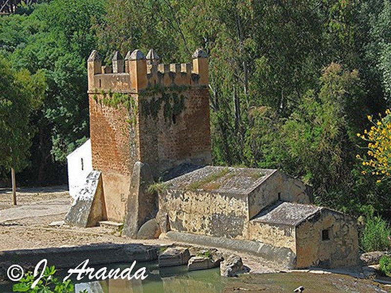 Molino fortificado El Algarrobo