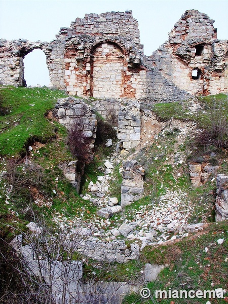 Castillo de San Leonardo de Yagüe