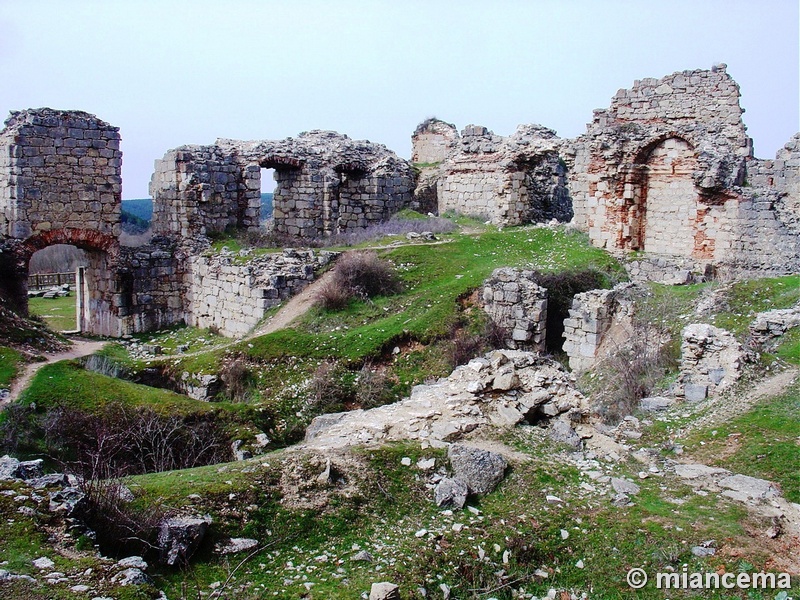 Castillo de San Leonardo de Yagüe