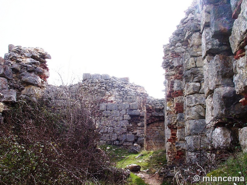 Castillo de San Leonardo de Yagüe