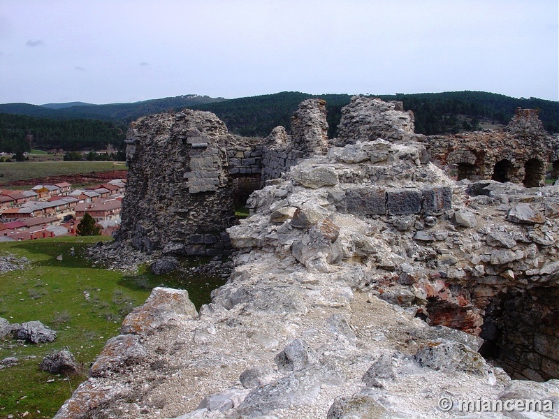 Castillo de San Leonardo de Yagüe