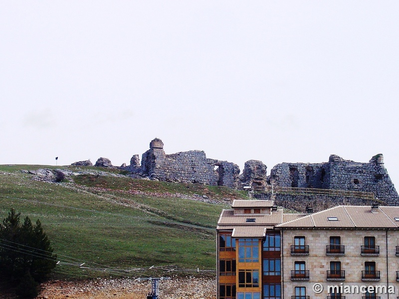 Castillo de San Leonardo de Yagüe