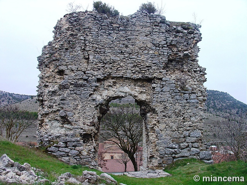 Castillo de Cabrejas del Pinar