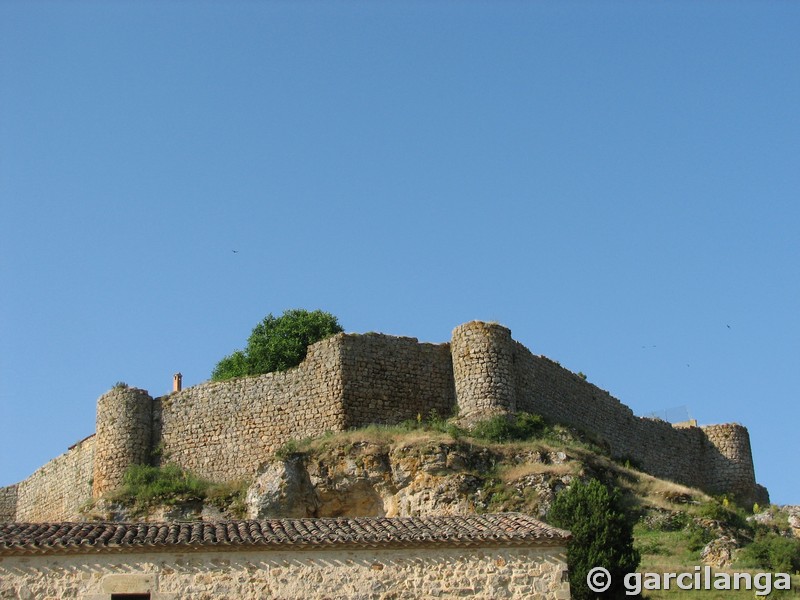 Muralla urbana de Calatañazor