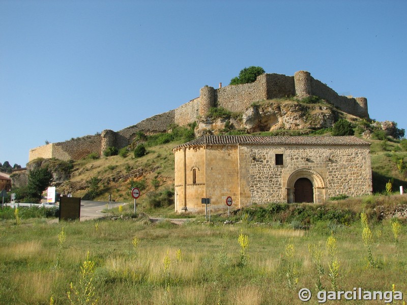 Muralla urbana de Calatañazor