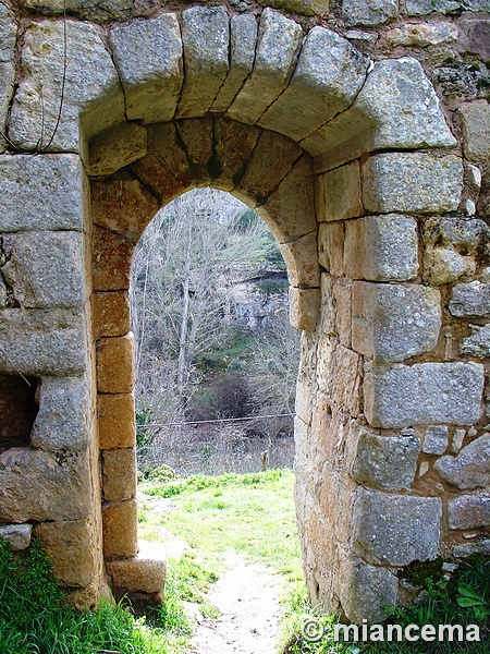 Muralla urbana de Calatañazor