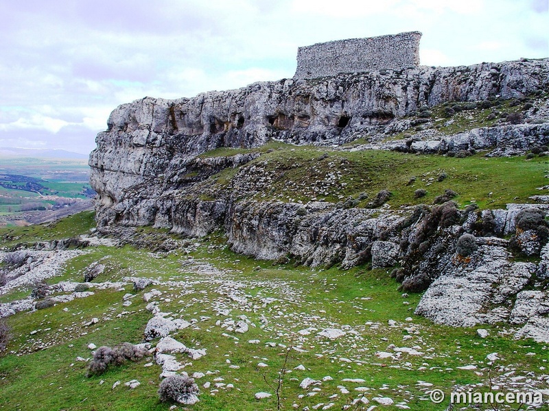 Muralla urbana de Peñalcázar