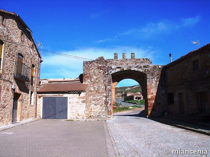 Muralla urbana de Retortillo de Soria