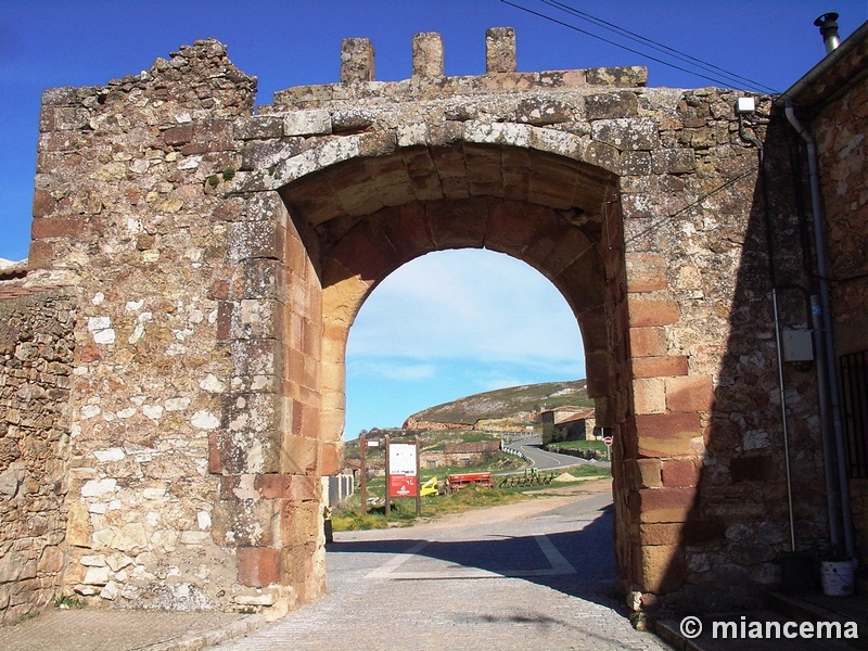 Muralla urbana de Retortillo de Soria