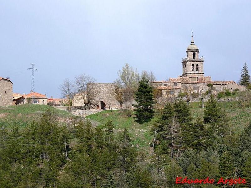 Muralla urbana de Medinaceli