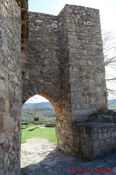 Muralla urbana de Medinaceli