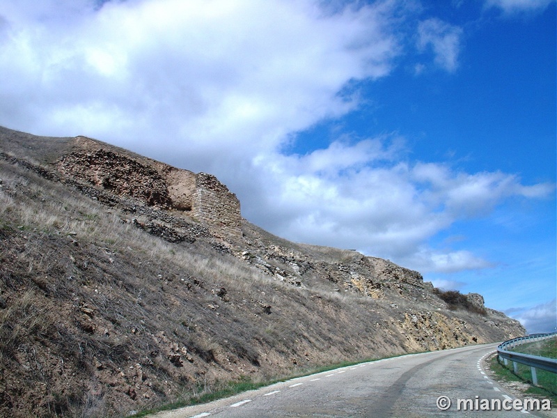 Muralla urbana de Medinaceli