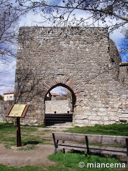 Muralla urbana de Medinaceli