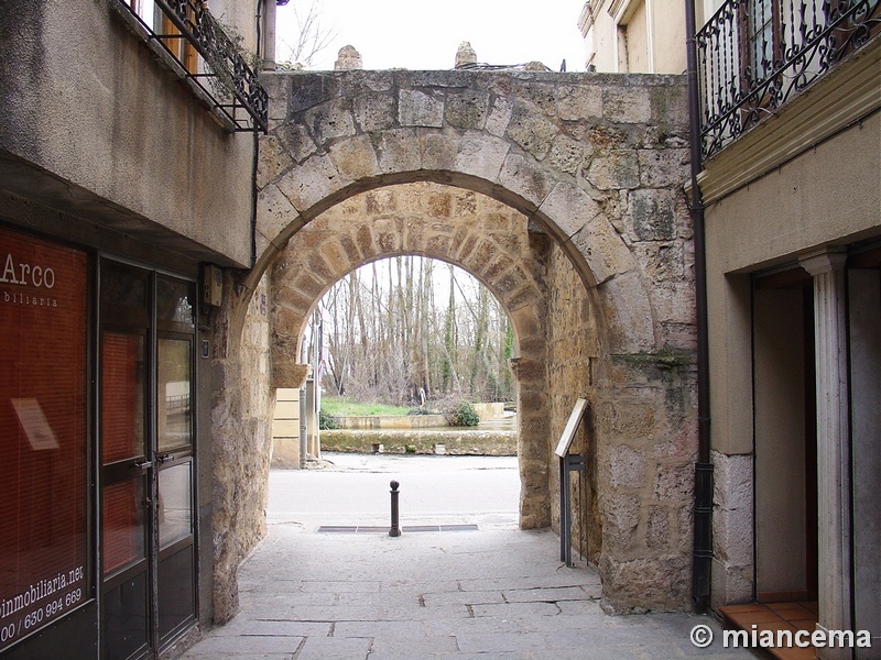 Muralla urbana de San Esteban de Gormaz