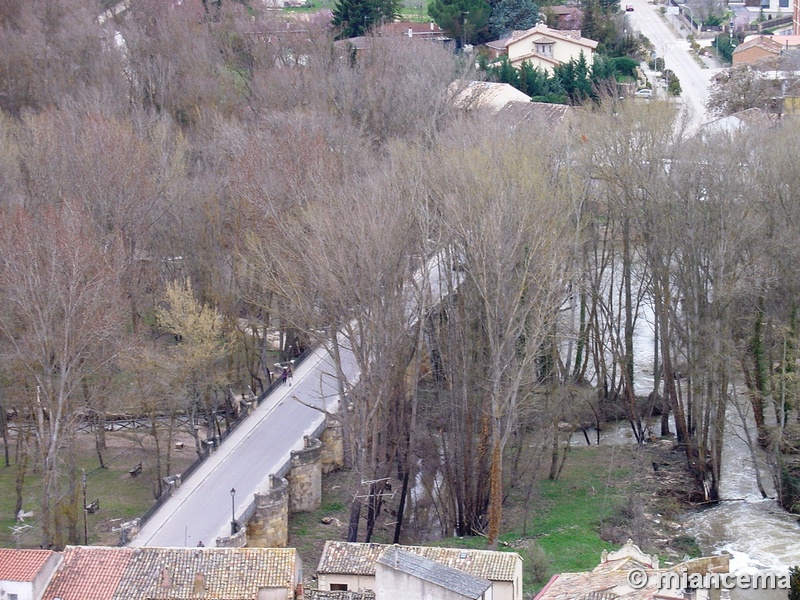 Puente fortificado de San Esteban de Gormaz