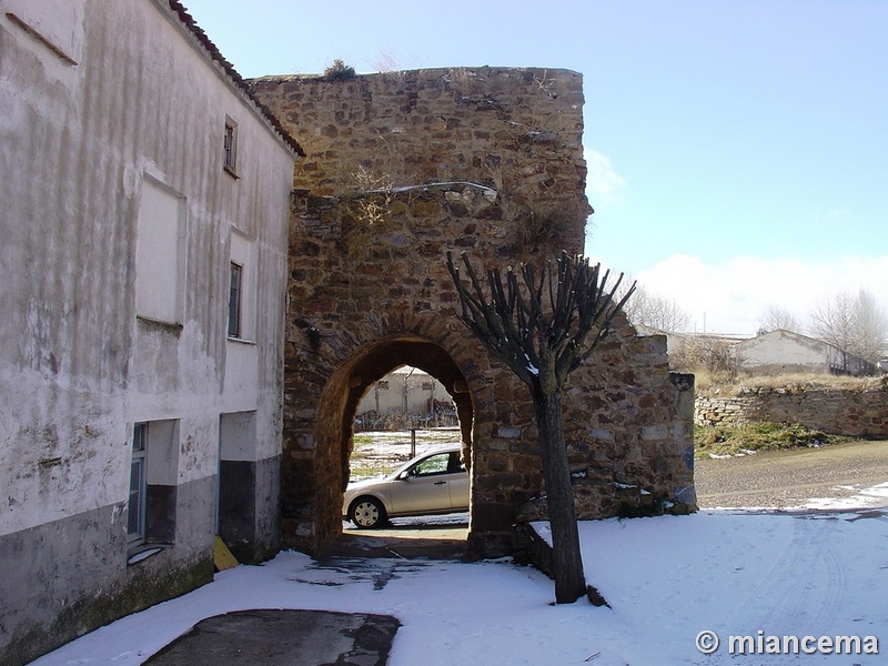 Puerta de San Miguel