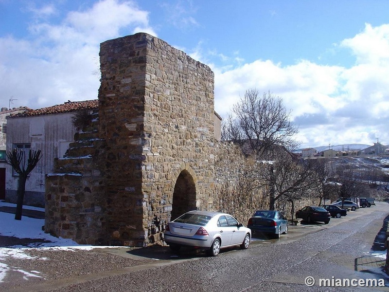 Muralla urbana de San Pedro Manrique