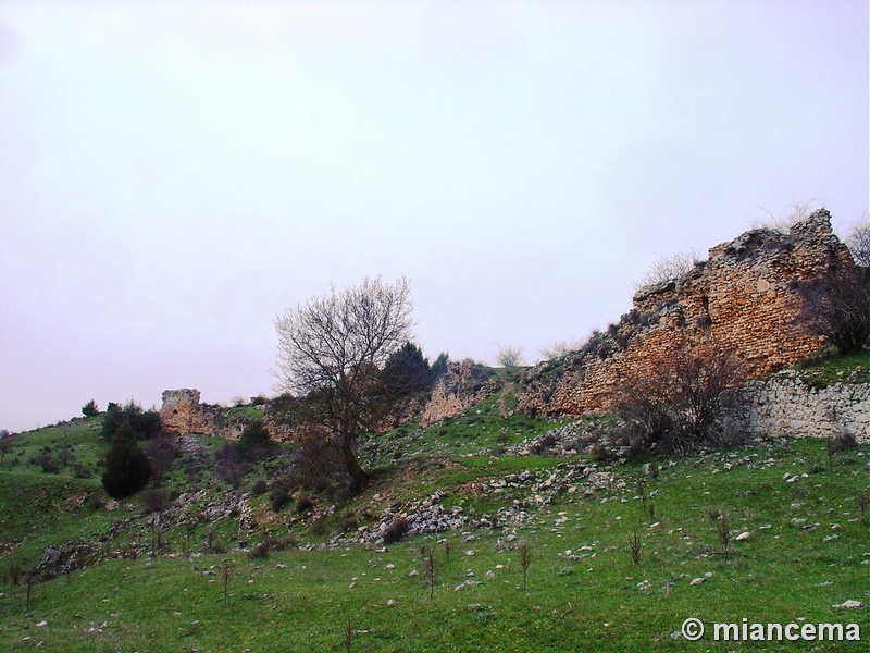 Muralla urbana de Ucero