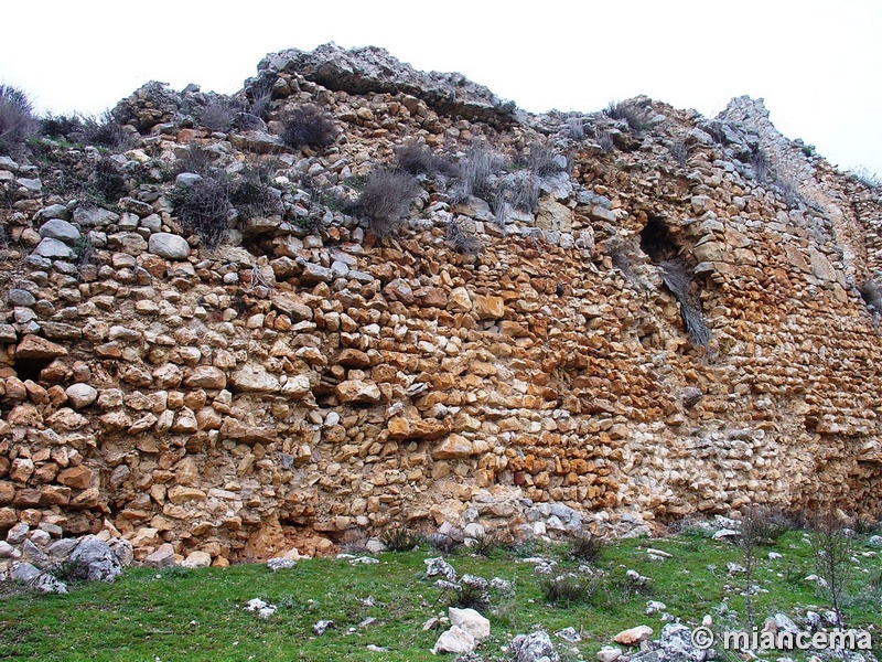 Muralla urbana de Ucero