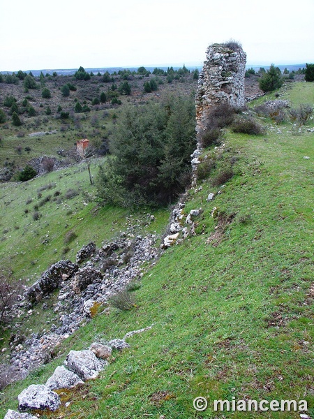 Muralla urbana de Ucero