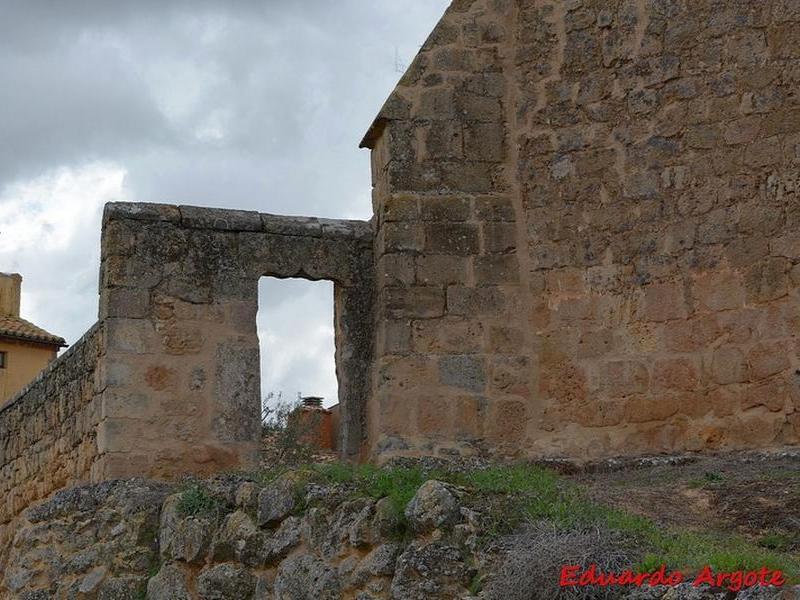 Iglesia fortificada de Santo Domingo de Silos