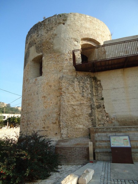 Muralla urbana de Tortosa