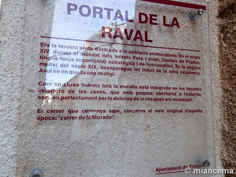 Portal de la Raval