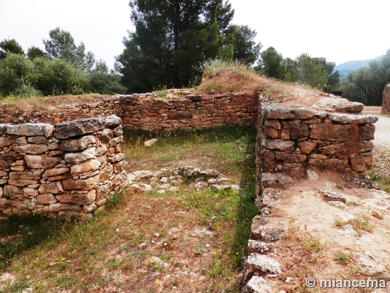 Poblado íbero del Castellet de Banyoles