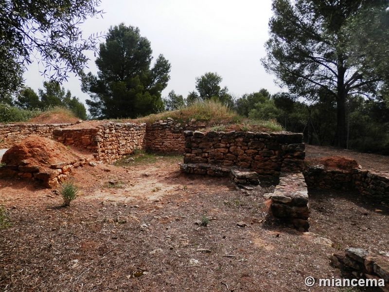 Poblado íbero del Castellet de Banyoles