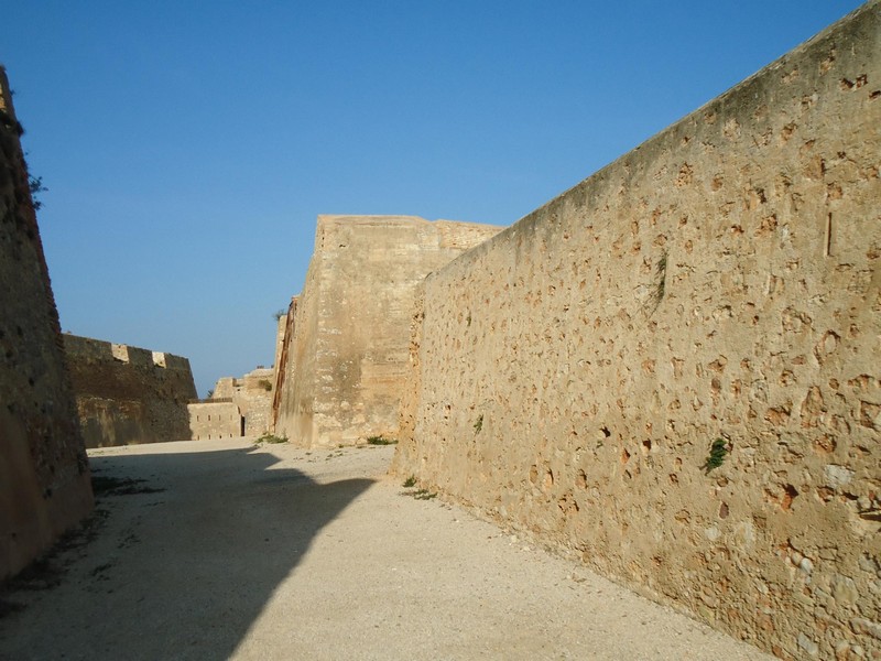 Fortificación avanzada del castillo de San Juan