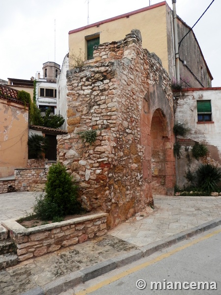 Muralla urbana de Altafulla