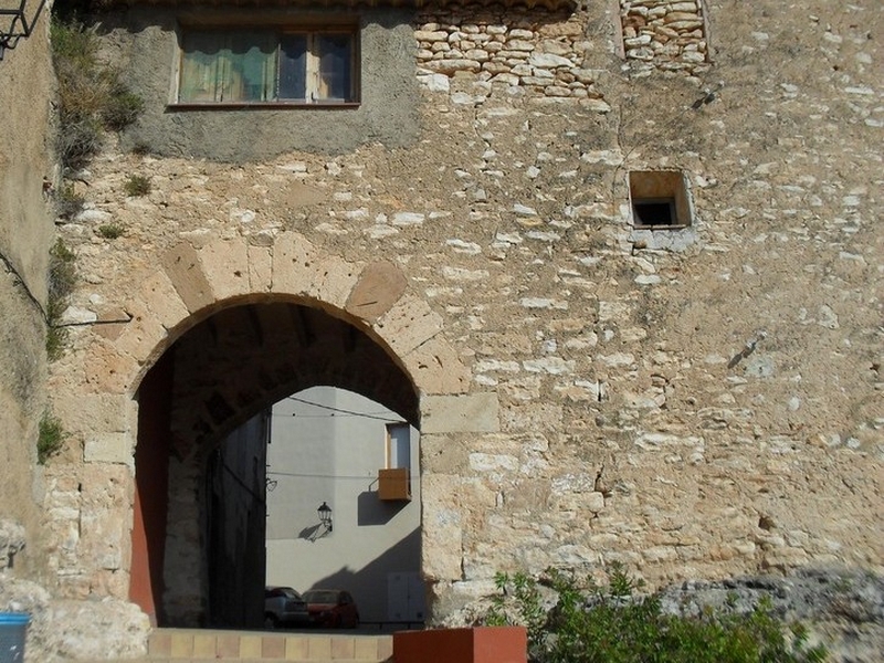 Muralla urbana de Puigpelat