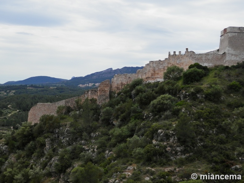 Muralla urbana de Miravet