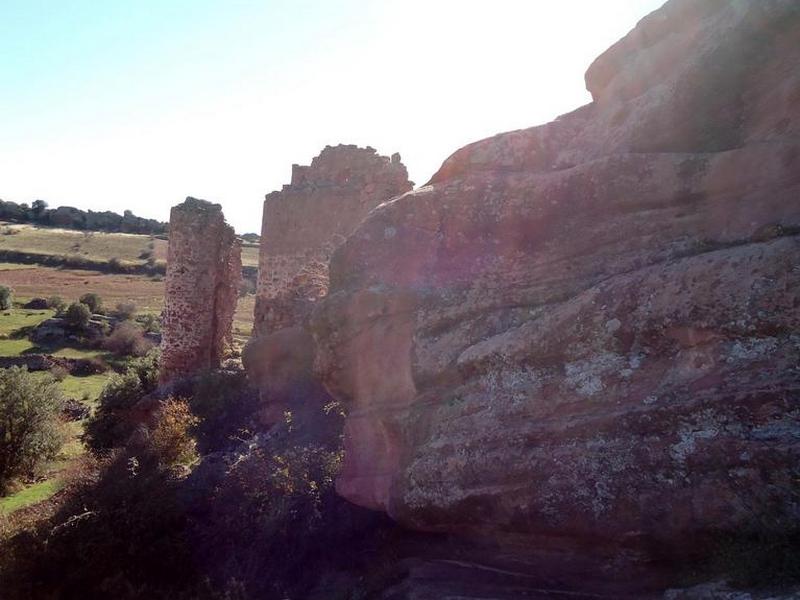 Castillo de Pozondón