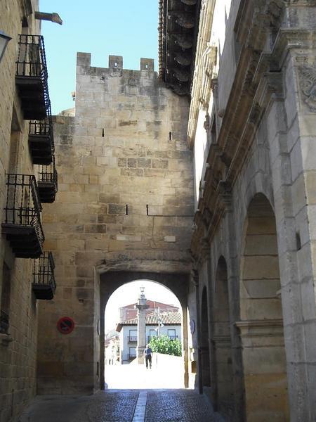 Muralla urbana de Valderrobres