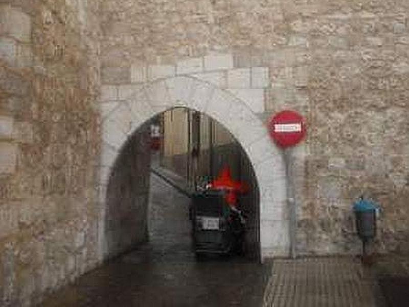 Portal de San Miguel