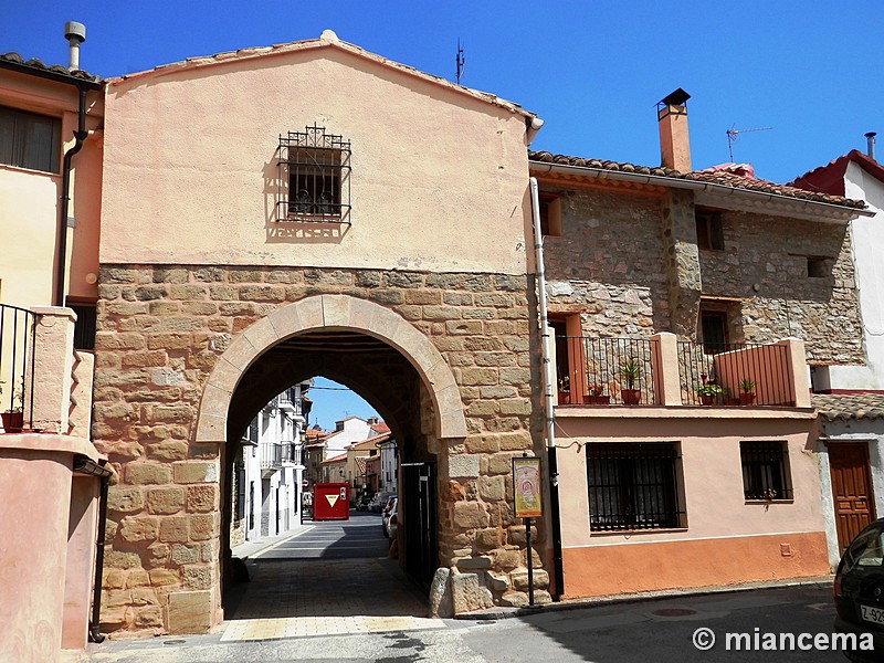 Muralla urbana de La Puebla de Valverde