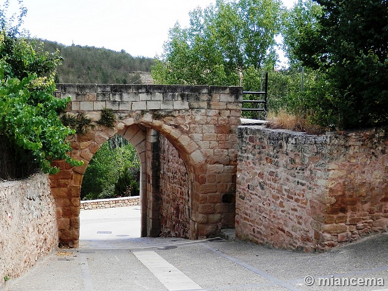 Muralla urbana de La Puebla de Valverde