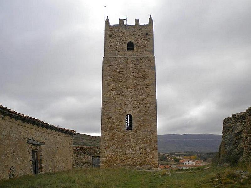 Torreón de Villarroya de los Pinares