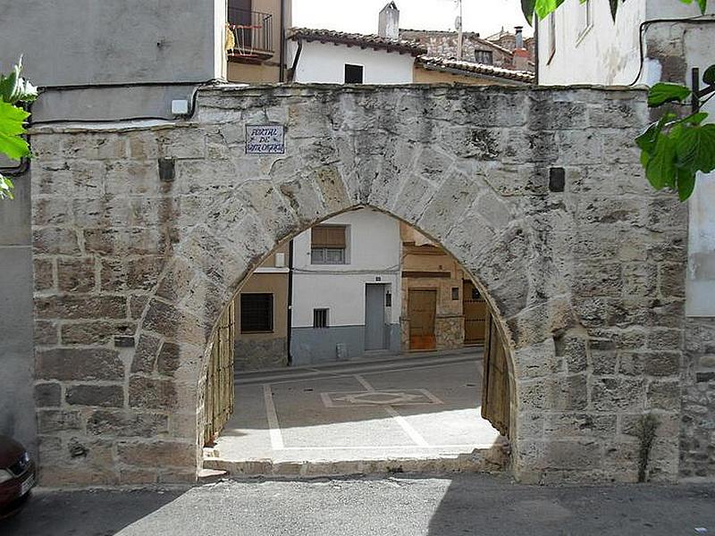 Muralla urbana de Montalbán