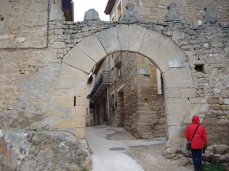 Muralla urbana de Torre del Compte