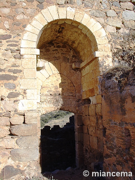 Castillo de Montalbán