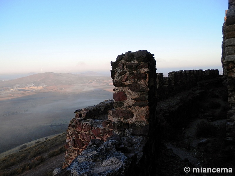 Castillo de Almonacid