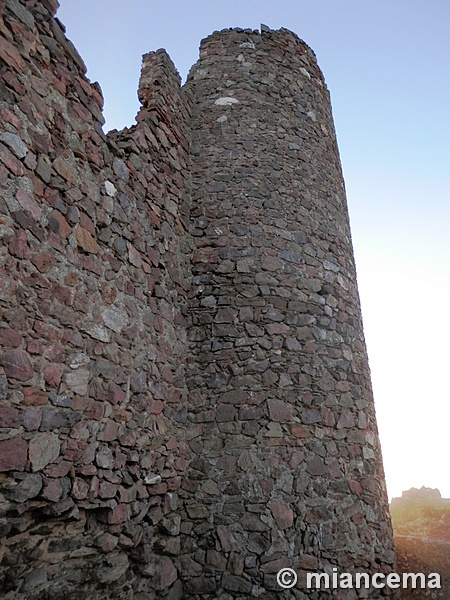 Castillo de Almonacid