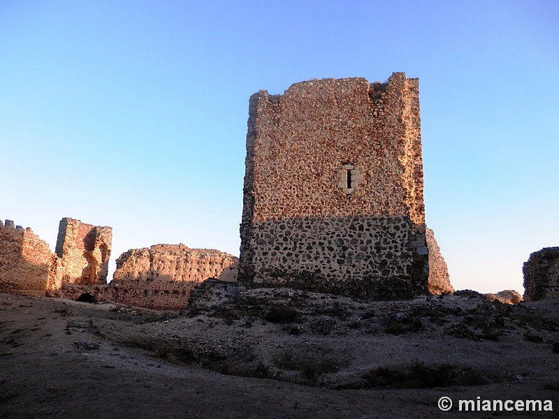 Castillo de Almonacid