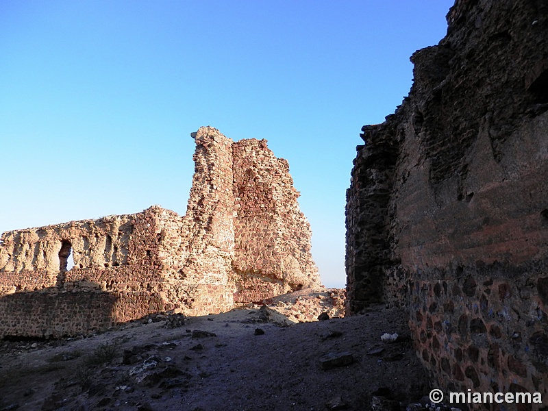 Castillo de Almonacid