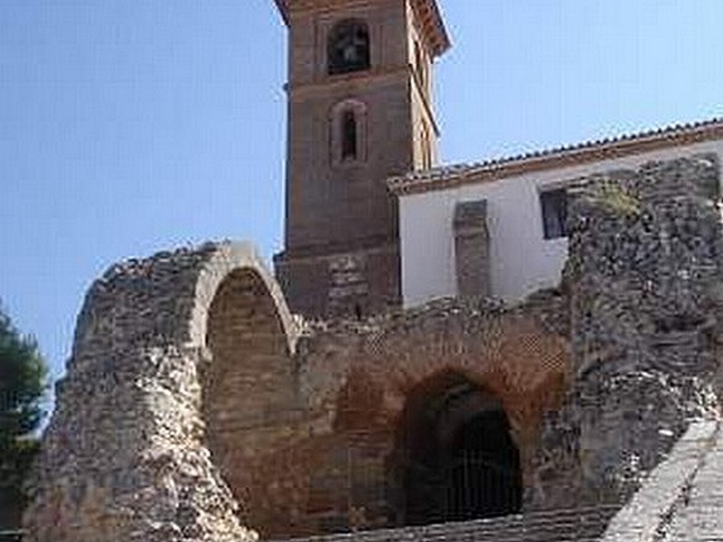 Puerta califal de Maqueda