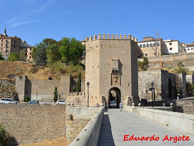 Puente fortificado de Alcántara